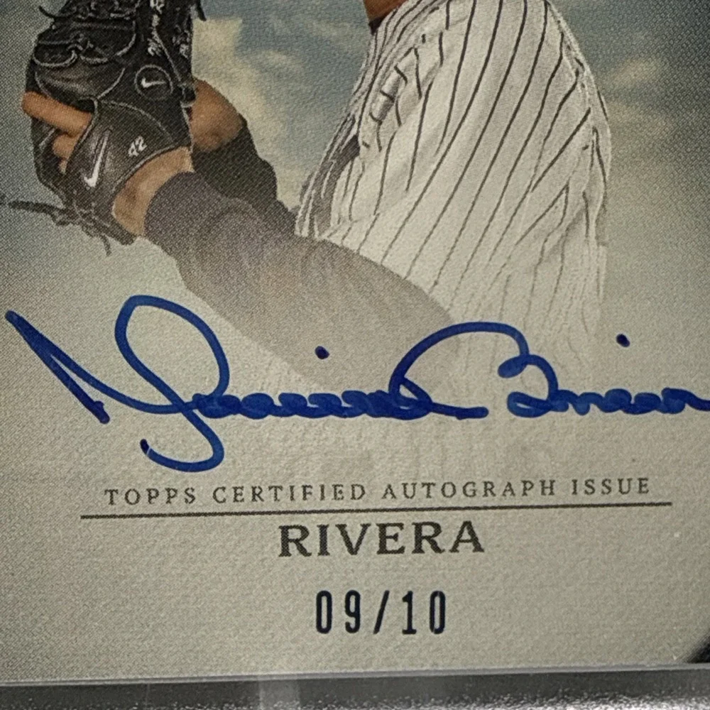 2025 Topps Transcendent Mariano Rivera Auto/patch /10 - TCAR-MR